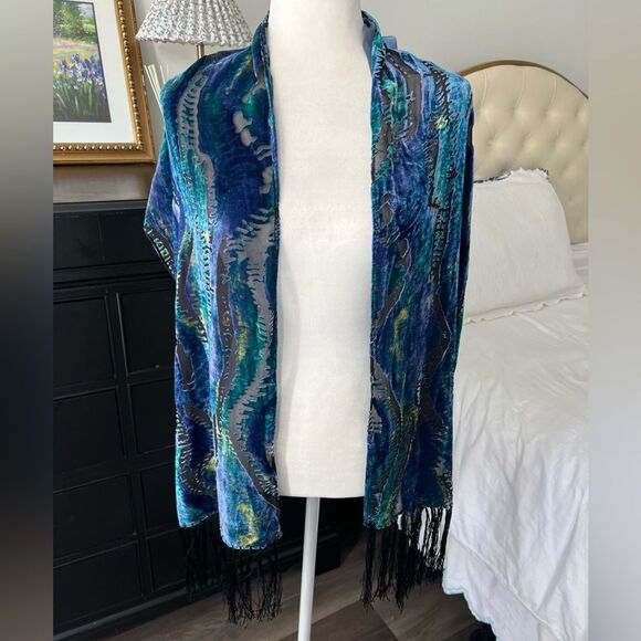 Chico's Velvet and silk Blue and Green Scarf - Picture 2 of 4